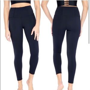Electric Yoga Essential Black Workout leggings- Size Small